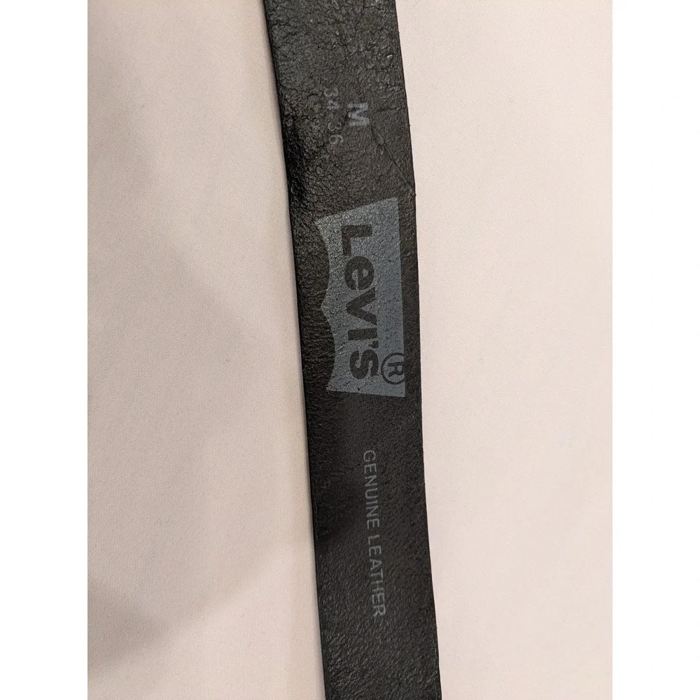 Levi's Belt Men M 34-36 Black Genuine Leather Silver Buckle Classic Workwear